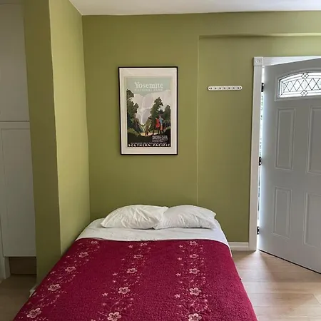Private Room W/ Private Full Bathroom & Wifi & Ac & Shared Kitchen In Los Angeles Exterior photo